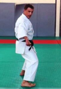 Age Tetsui Uchi, le marteau de fer en remontant